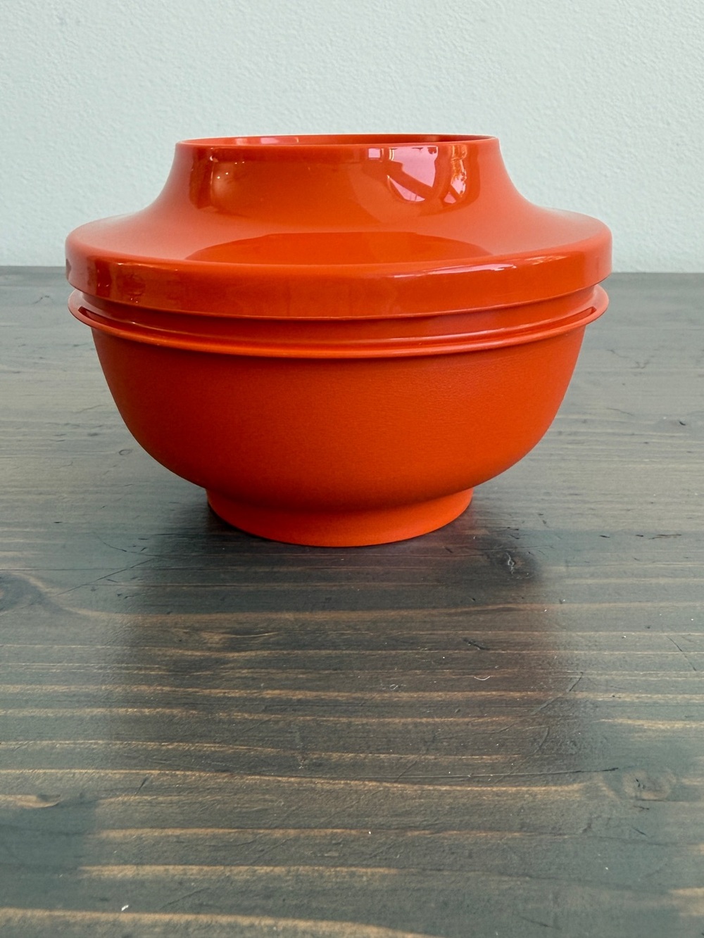 Vintage Tupperware "Serve-N-Seal" or "Oriental" bowl